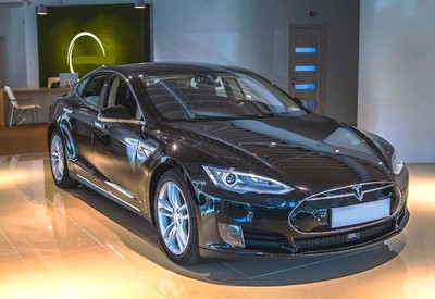 Логотип профілю TESLA Model S90d