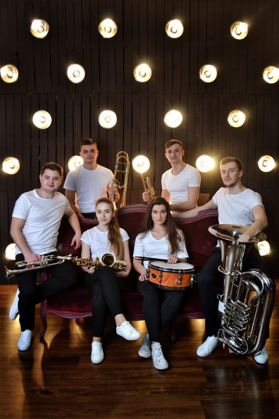 Фото 3 — Kyiv Modern Brass, весільна компанія у місті Київ
