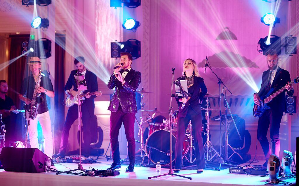Кавер-бенд STAR_BAND — весільні послуги у Києві